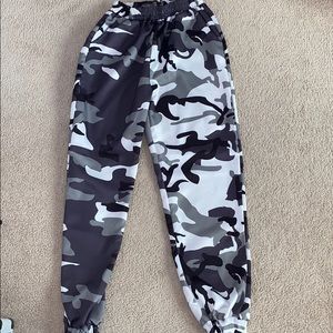 Camouflage jogger pants